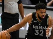 九游会-渝州战狼队对阵南城朱雀队，网球热身赛爆冷，门将神扑救主——回归即成焦点的简单介绍