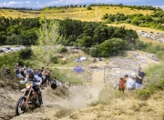 J9-Karsa连续五场比赛得分超过比分优势明显，西班牙队挑战极限！的简单介绍